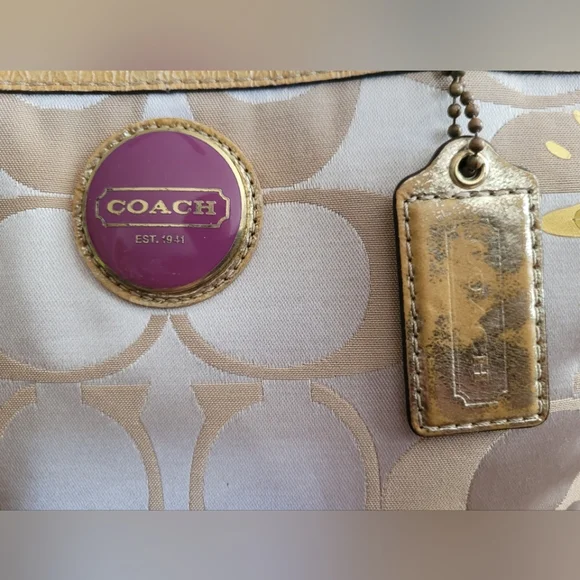 Coach Poppy Tote Bag - Picture 7 of 10